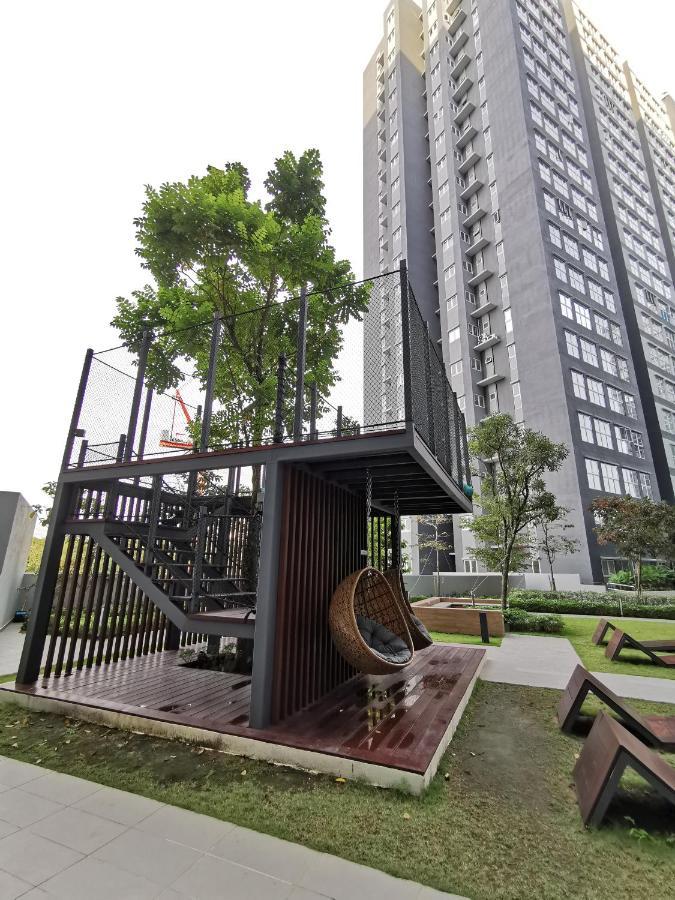 شقة Kajang Industrial House With Olympic Size Swimming Pool المظهر الخارجي الصورة